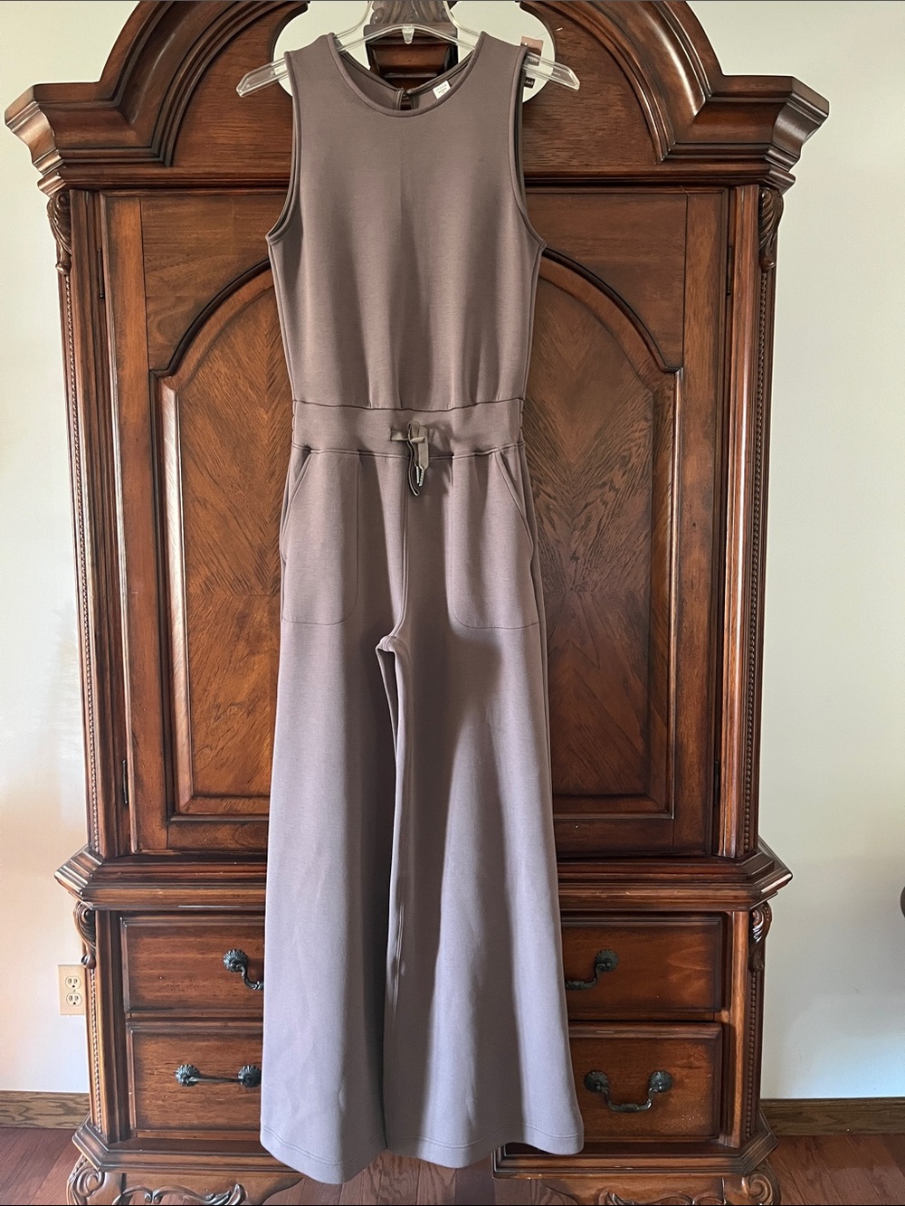 Spanx AirEssentials Wide Leg Sleeveless Jumpsuit size XS in Smoke
